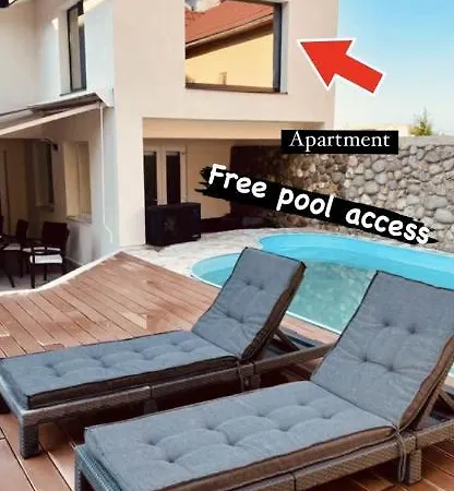 Appartement Hasdeu Elegant With Pool